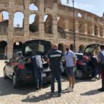 Arrestati Due Italiani Vicino Al Colosseo Mentre Forzavano Un’auto In Sosta In Via Claudia