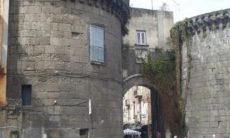 Arrestato A Napoli 22Enne Tuni