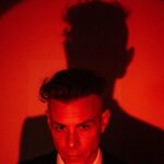 Asaf Avidan Annuncia Il Nuovo Disco Unfurl Con L’Uscita Del Singolo Haunted