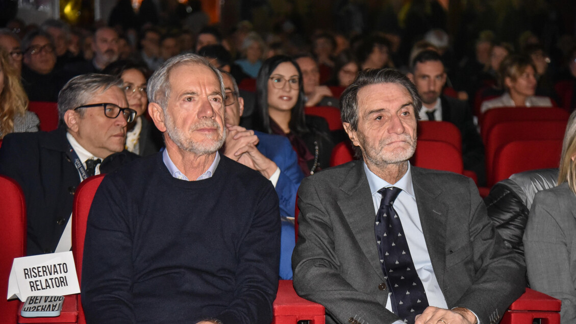 Attilio Fontana Elogia Bertola