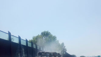 Autobus In Fiamme Sulla A14 Tr