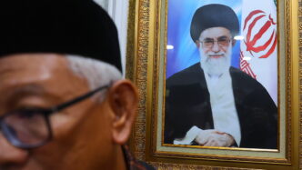 Ayatollah Ali Khamenei Avrebbe