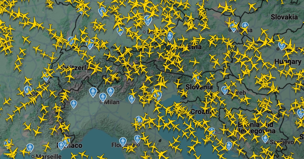 Blocco Del Traffico Aereo In L