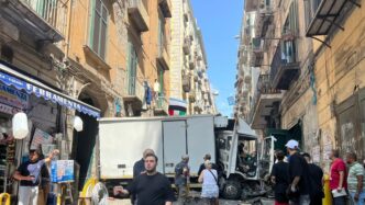 Camion Senza Freni Si Incastra