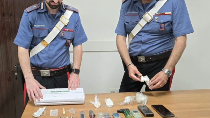 Carabinieri Arrestano A Fondi