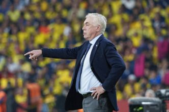 Carlo Ancelotti Festeggia Vitt