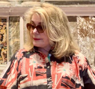 Catherine Deneuve Ospite Al Ta