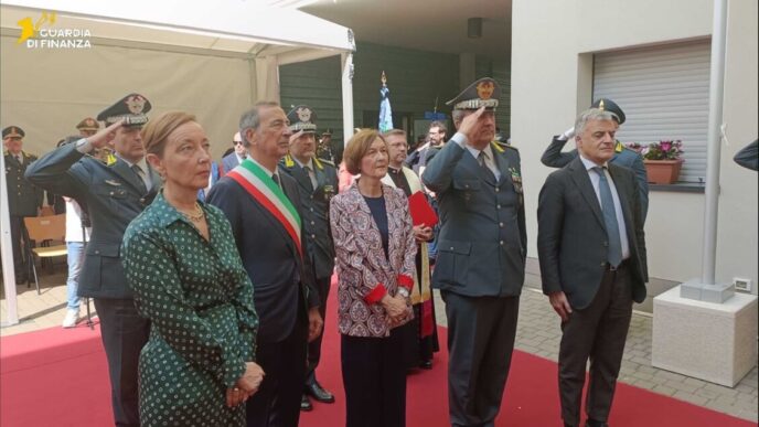 Cerimonia A Milano Per Intitol