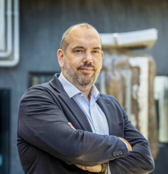Chef Express Incorpora Roadhou