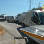 Civitavecchia, Tamponamento Tra Furgoni E Intervento Contro Intonaco Pericolante: Giornata Impegnativa Per I Vigili Del Fuoco