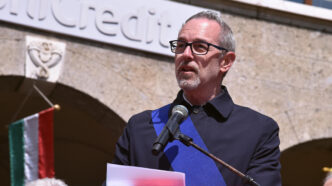 Congratulazioni A Luciano Buon