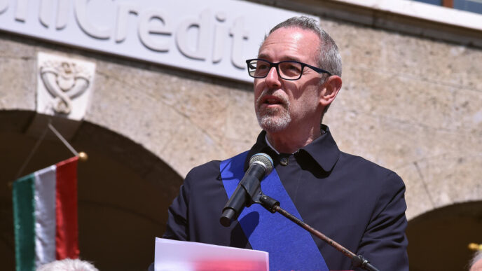 Congratulazioni A Luciano Buon