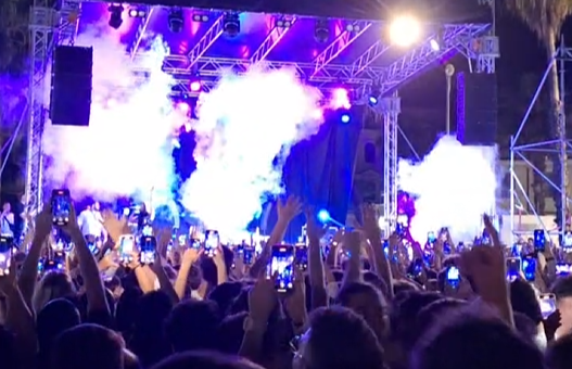 Critiche Per Il Concerto Di An