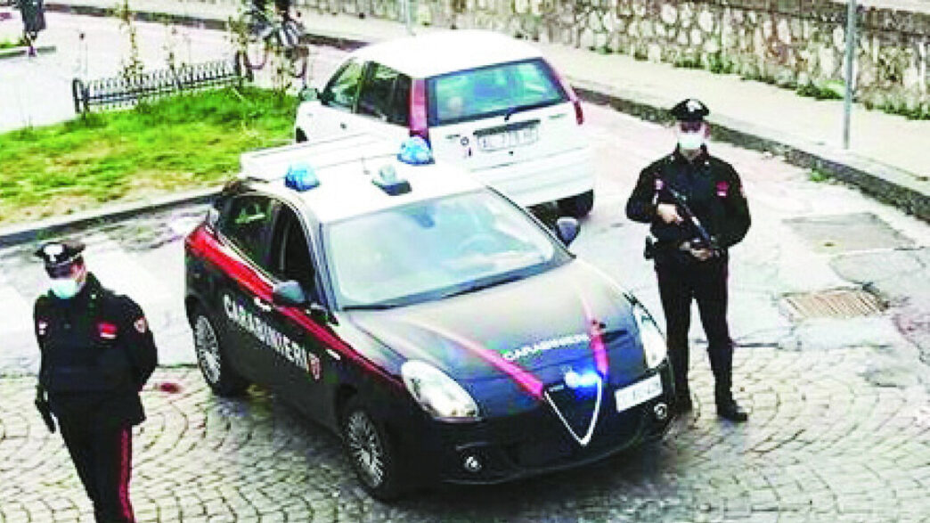 Denunciato A Crotone Un Uomo P