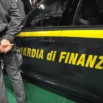 Denunciato A Latina Lido Per Porto Abusivo Di Ascia Durante Controllo Notturno Della Guardia Di Finanza