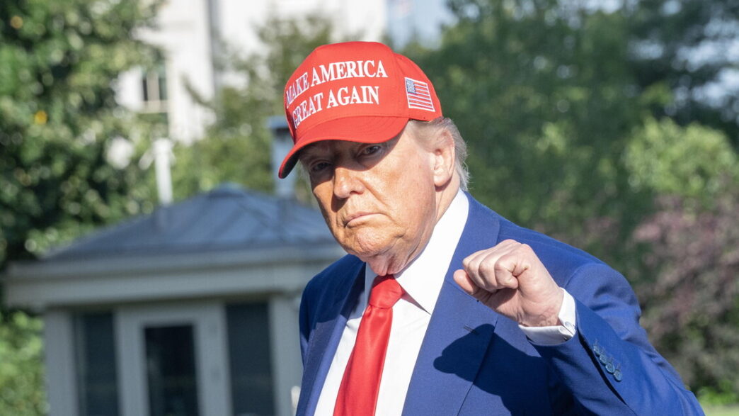 Donald Trump Annuncia Raid Su