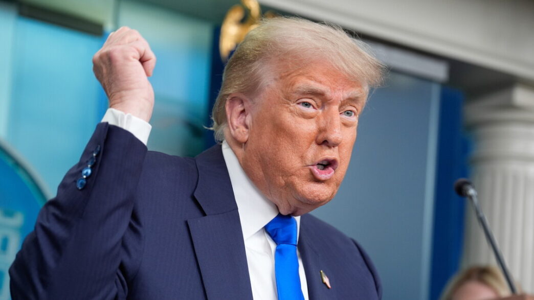 Donald Trump Scrive A Jerome P