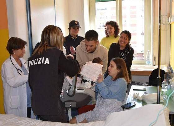 Donna Di Castrolibero Rapisce