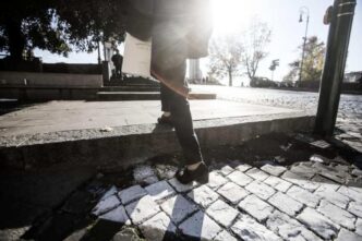 Donna Risarcita Per Caduta Su
