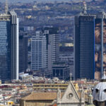 Dopo L’incendio Vicino Al Centro Direzionale Di Napoli Le Misure Di Sicurezza Per Residenti E Lavoratori