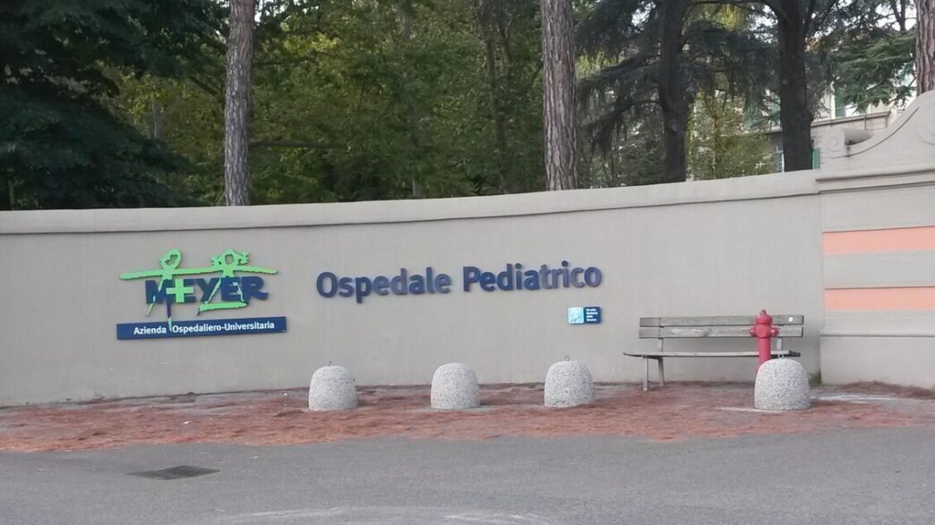 Due Bambini Feriti Di Guerra D