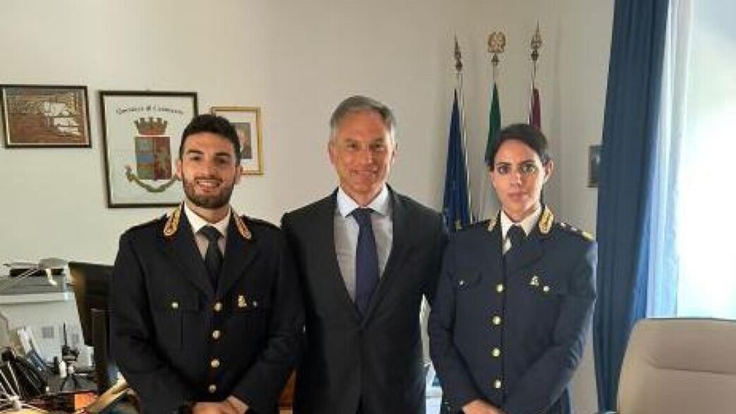 Due Nuovi Funzionari Della Pol