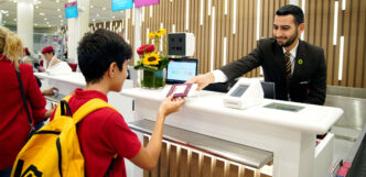Emirates Estende A 17 Cittc3A0 Il
