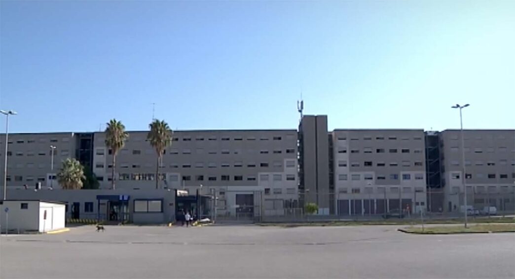 Episodio Di Violenza E Incendi