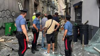 Esplosione A Napoli A Via Pepp