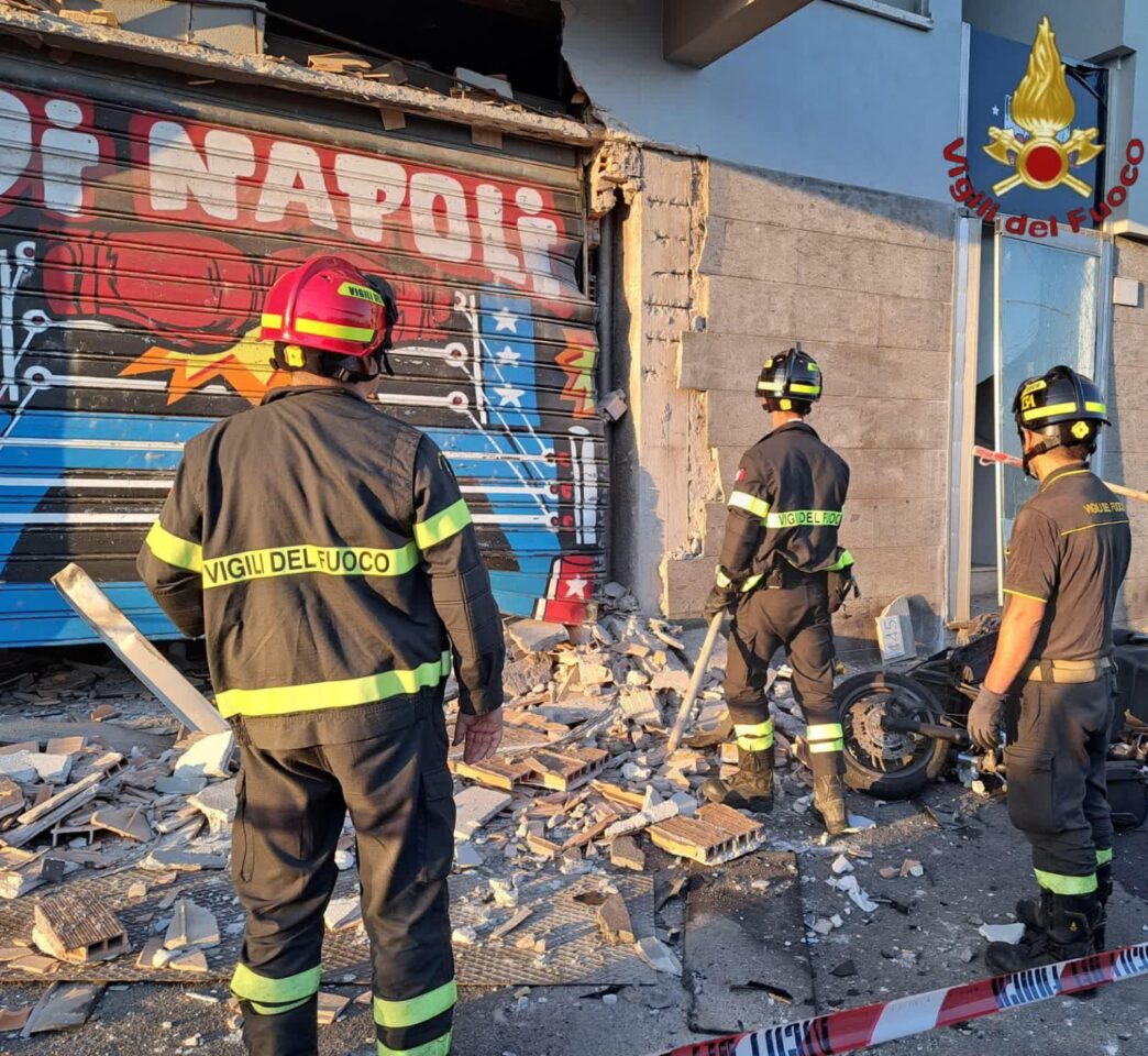Esplosione Nella Notte In Via