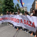 Fermiamo Il Massacro A Roma, Manifestazione Per Gaza Con Bandiere Di Palestina E Partiti Politici