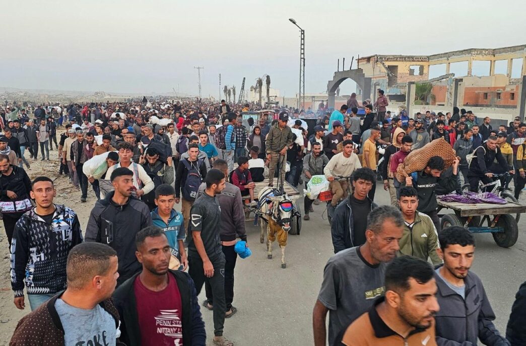 Forze Israeliane Aprono Il Fuo