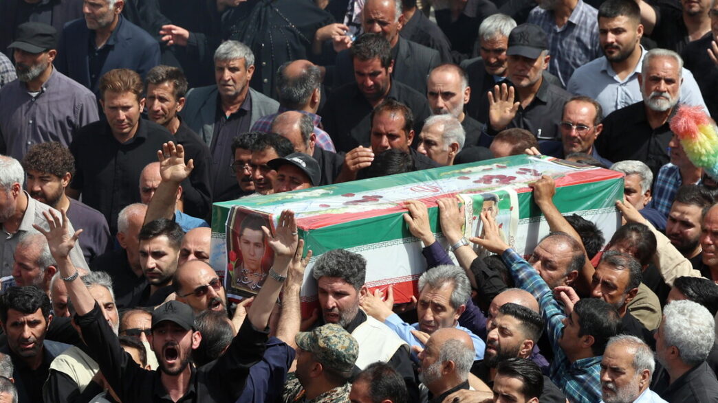 Funerali Di Stato A Teheran Pe