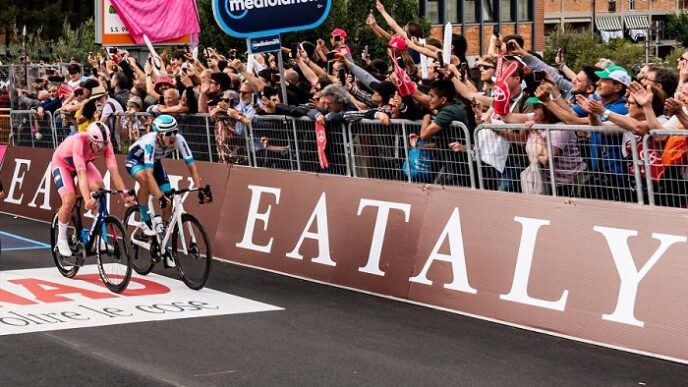 Giro De28099Italia 20253A La Serata