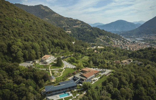 Gruppo Xenia Presenta Phi Hote