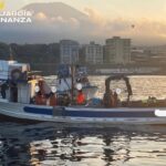 Guardia Di Finanza Scopre Pesca Di Frodo A Torre Del Greco: Sequestrate Aringhe E Multe Per 12Mila Euro