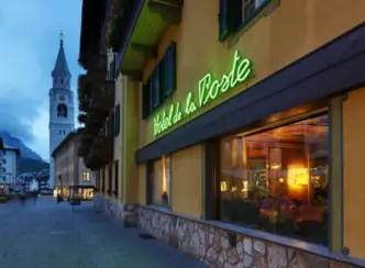 Hotel De La Poste Di Cortina D