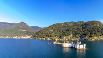 I Castelli Di Cannero Sul Lago