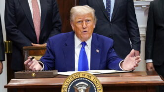 Il Pakistan Propone Donald J.
