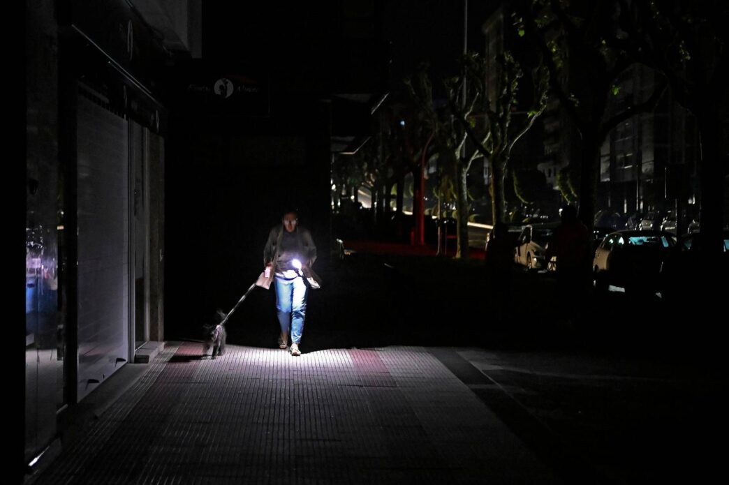 Il Blackout In Spagna Racconta
