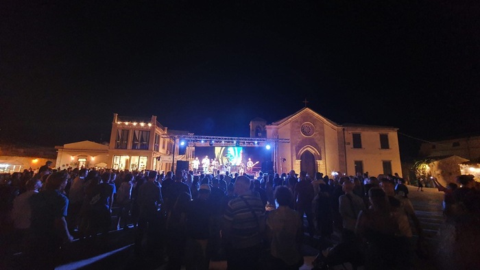 Il Festival Del Pesce Azzurro
