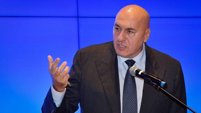 Il Ministro Crosetto3A La Nato