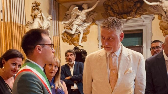 Il Ministro Della Cultura Al P
