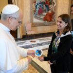Il Pontefice Incontra 24 Giovani Astronomi Alla Scuola Estiva Della Specola Vaticana Sul Telescopio James Webb