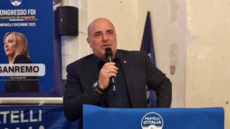 Il Senatore Berrino Accende La