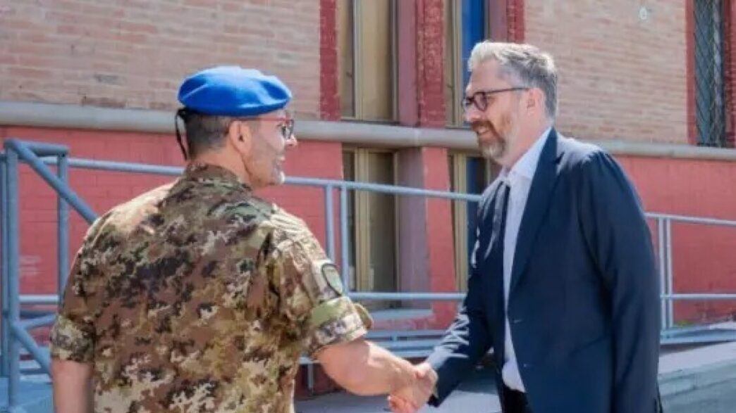 Il Sindaco Di Bologna Visita L