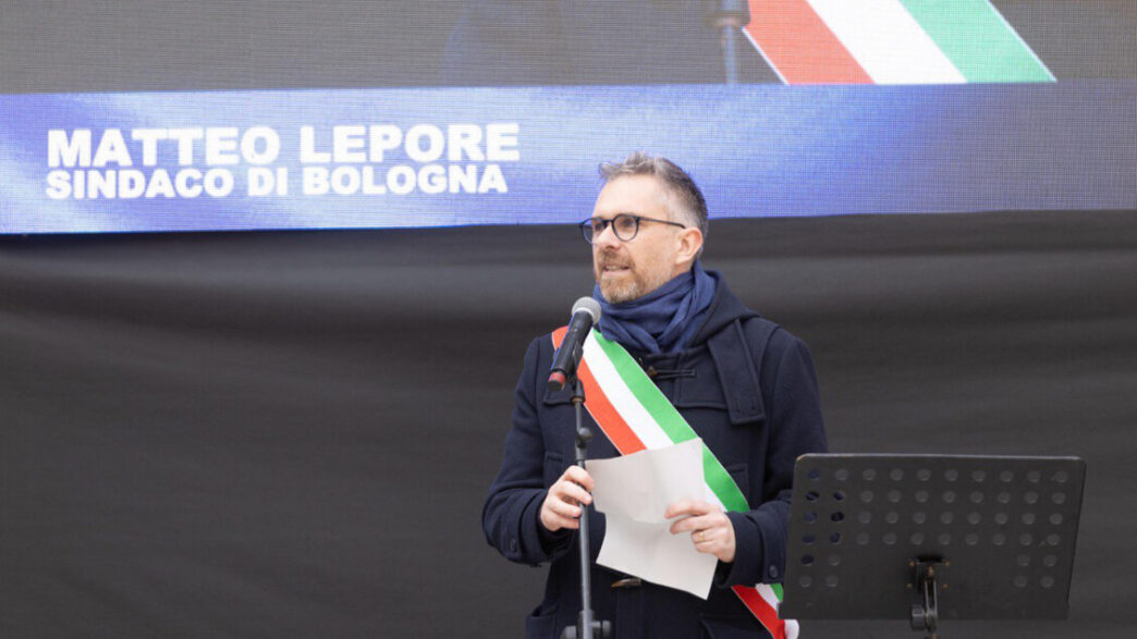 Il Tram A Bologna3A Un Progetto