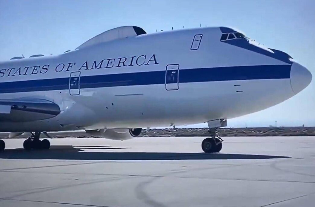 Il Volo Segreto Del Boeing E 4