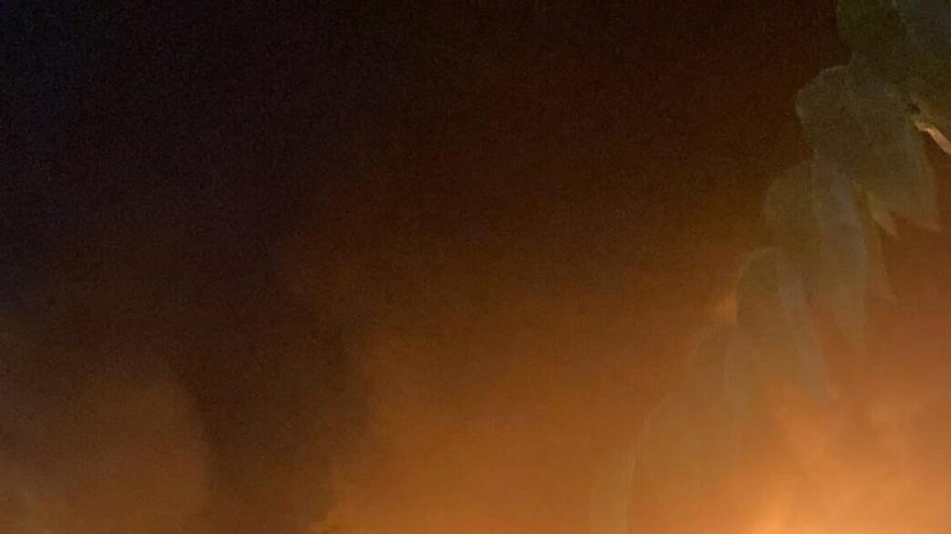 Incendio Doloso Distrugge Mezz