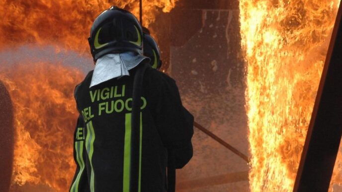 Incendio Improvviso A Torino C